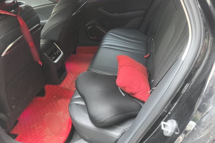 Used Hongqi H5 2023 2.0T Automatic Smart Connect Flagship Edition Left Rear Seat
