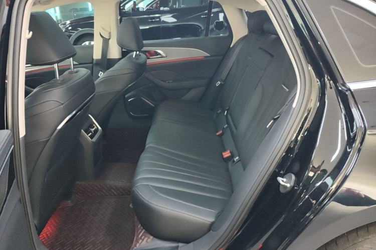 Used Hongqi H5 2023 2.0T Automatic Smart Connect Flagship Edition Left Rear Seat