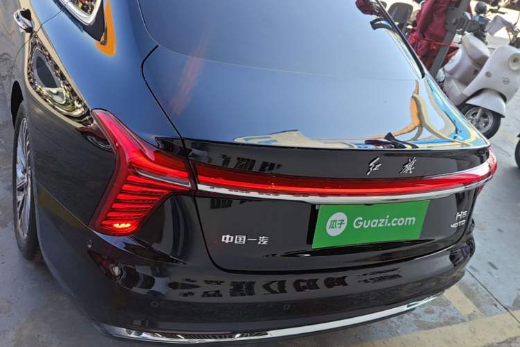 Used Hongqi H5 2023 2.0T Automatic Smart Connect Flagship Edition Rear