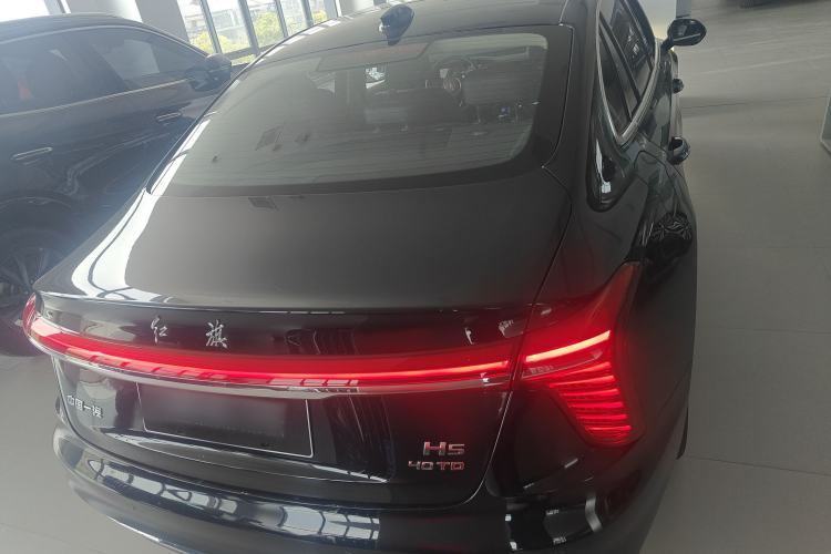 Used Hongqi H5 2023 2.0T Automatic Smart Connect Flagship Edition Rear
