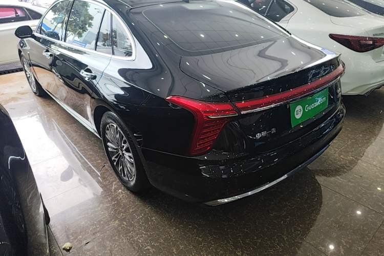 Used Hongqi H5 2023 1.5T DCT Smart Connect Flagship Edition Rear Left 45 Deg