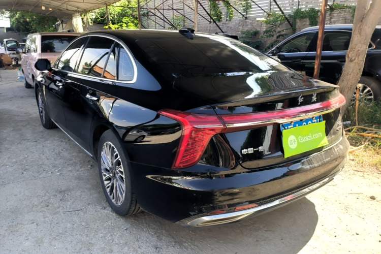 Used Hongqi H5 2023 2.0T Automatic Smart Connect Flagship Edition Rear Left 45 Deg