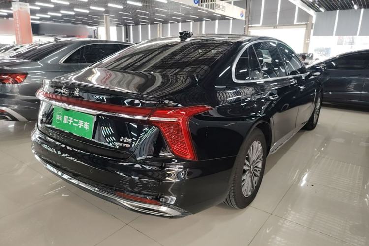 Used Hongqi H5 2023 1.5T DCT Smart Connect Flagship Edition Rear Right 45 Deg