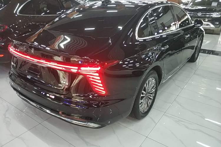 Used Hongqi H5 2023 1.5T DCT Smart Connect Flagship Edition Rear Right 45 Deg