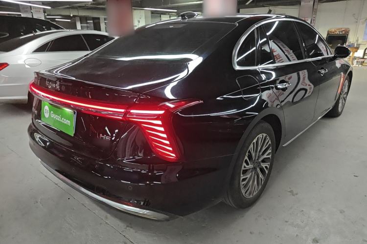 Used Hongqi H5 2023 2.0T Automatic Smart Connect Flagship Edition Rear Right 45 Deg