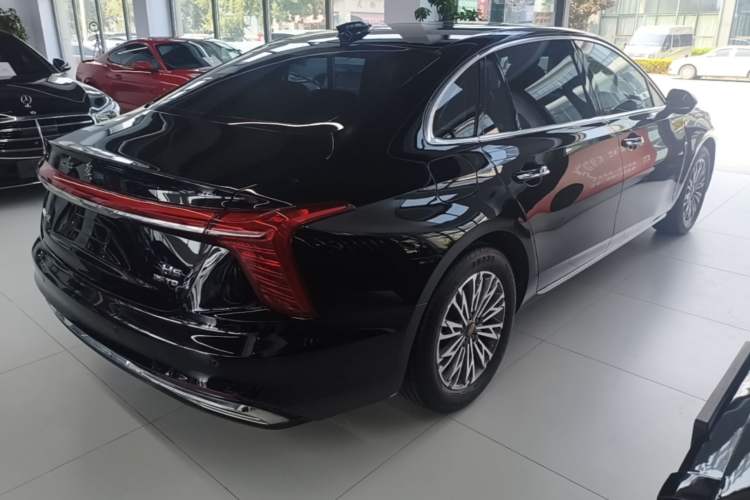 Used Hongqi H5 2023 1.5T DCT Smart Connect Flagship Edition Rear Right 45 Deg