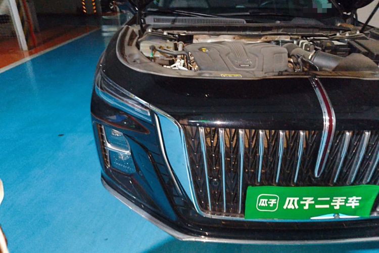 Used Hongqi H5 2023 2.0T Automatic Smart Connect Flagship Edition Right Front Headlight