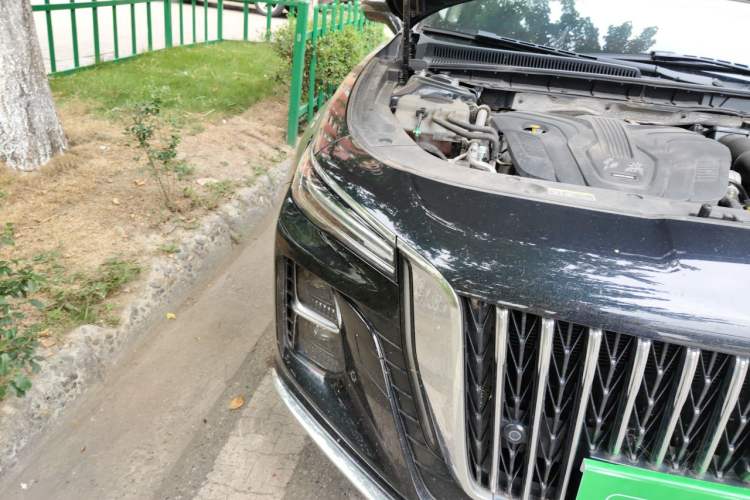 Used Hongqi H5 2023 2.0T Automatic Smart Connect Flagship Edition Right Front Headlight