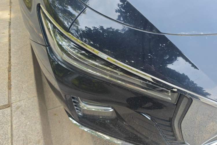 Used Hongqi H5 2023 1.5T DCT Smart Connect Flagship Edition Right Front Headlight
