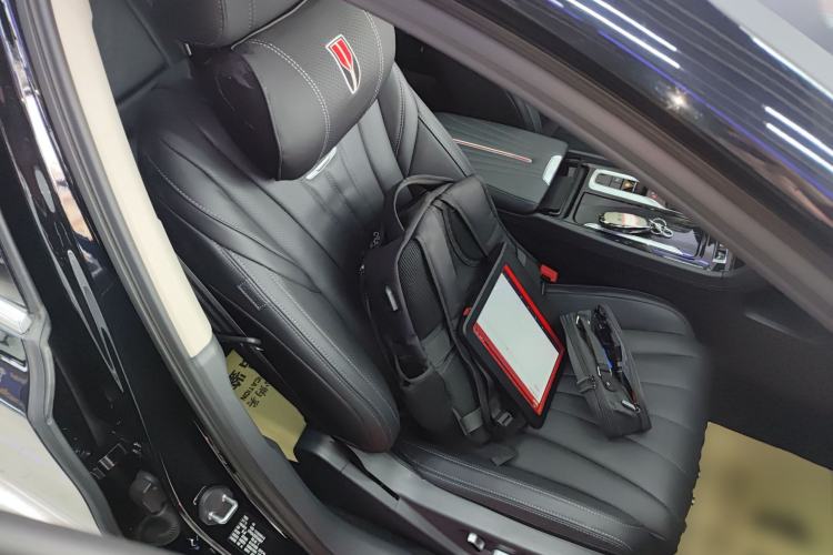 Used Hongqi H5 2023 1.5T DCT Smart Connect Flagship Edition Right Front Seat