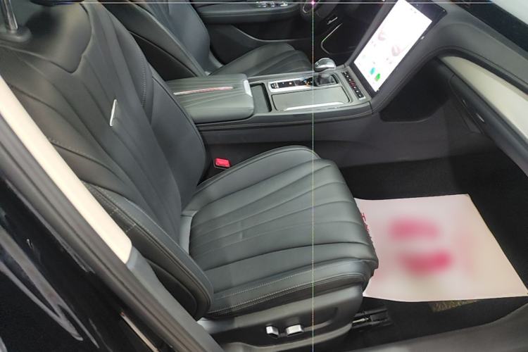 Used Hongqi H5 2023 2.0T Automatic Smart Connect Flagship Edition Right Front Seat