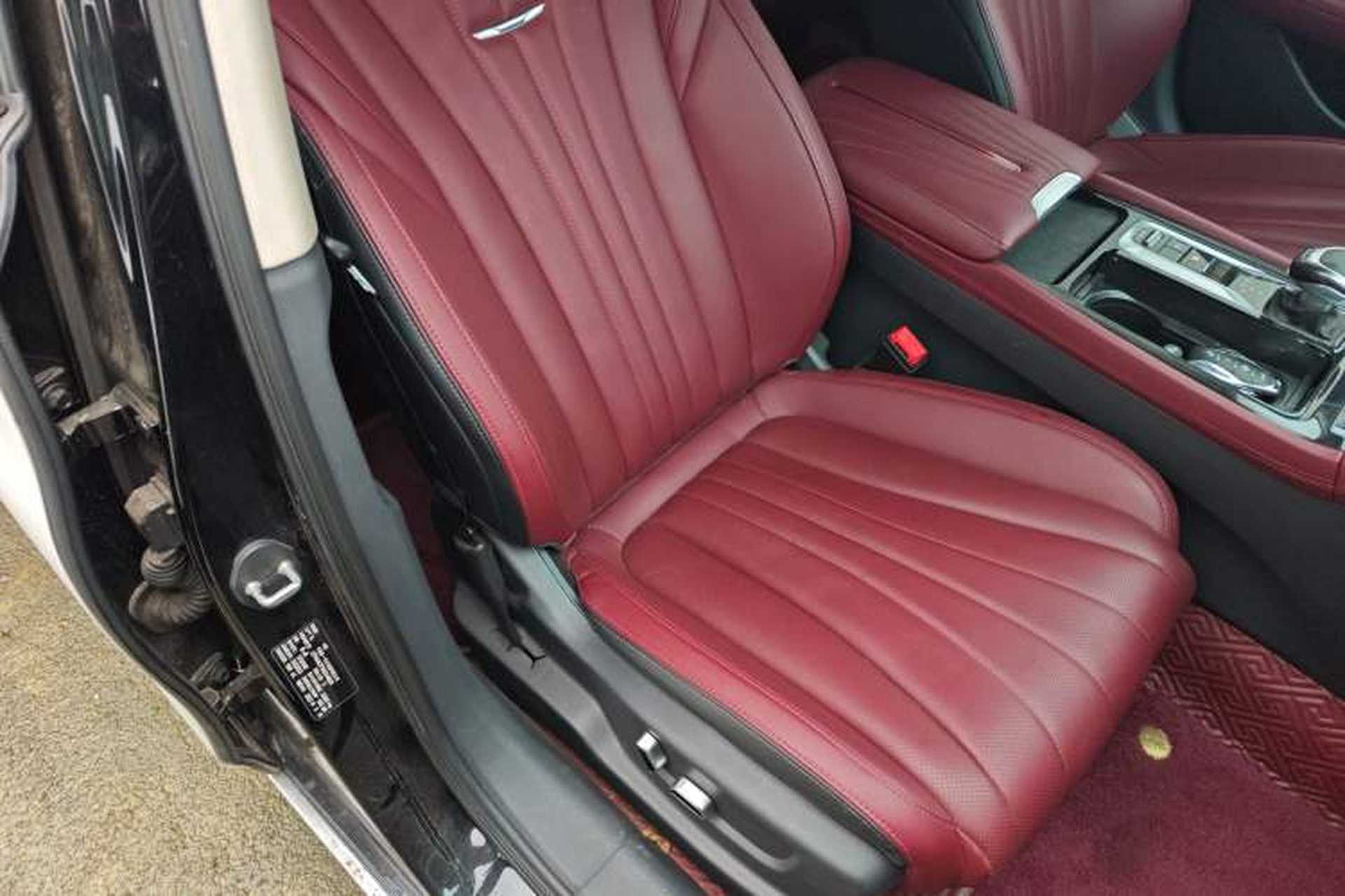 Used Hongqi H5 2023 2.0T Automatic Smart Connect Flagship Edition Right Front Seat