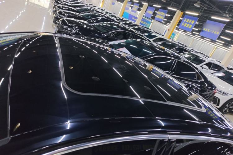 Used Hongqi H5 2023 2.0T Automatic Smart Connect Flagship Edition Roof