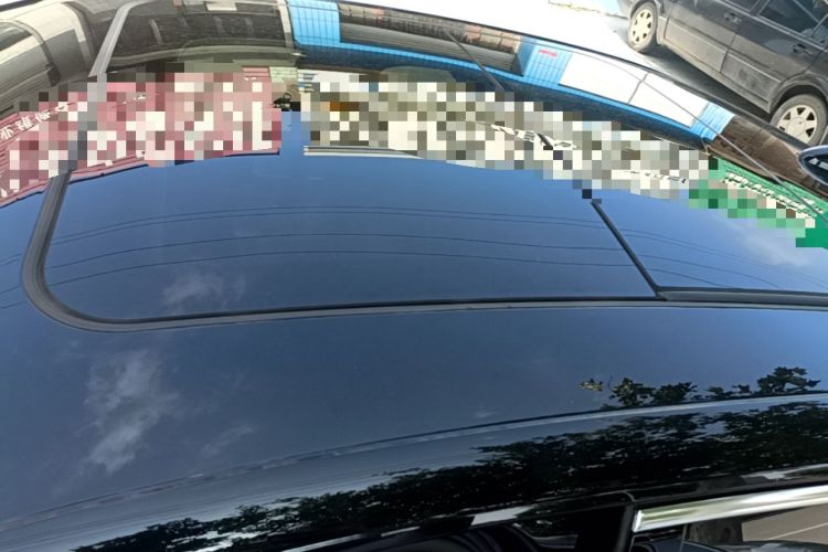 Used Hongqi H5 2023 1.5T DCT Smart Connect Flagship Edition Roof
