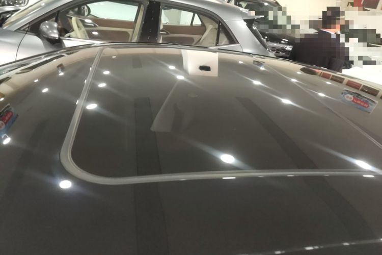 Used Hongqi H5 2023 2.0T Automatic Smart Connect Flagship Edition Roof