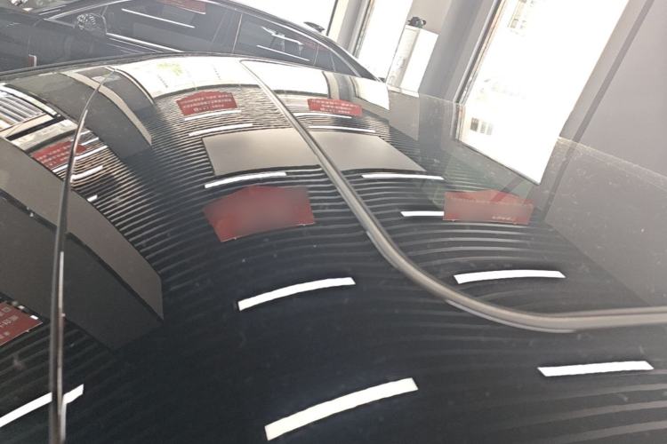 Used Hongqi H5 2023 2.0T Automatic Smart Connect Flagship Edition Roof