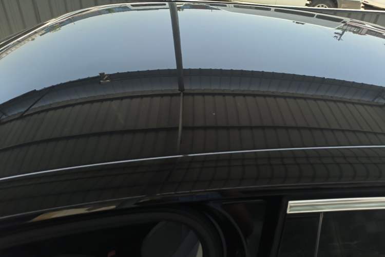 Used Hongqi H5 2023 1.5T DCT Smart Connect Flagship Edition Roof