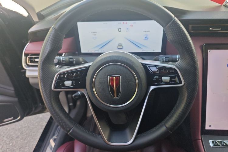 Used Hongqi H5 2023 2.0T Automatic Smart Connect Flagship Edition Steering Wheel