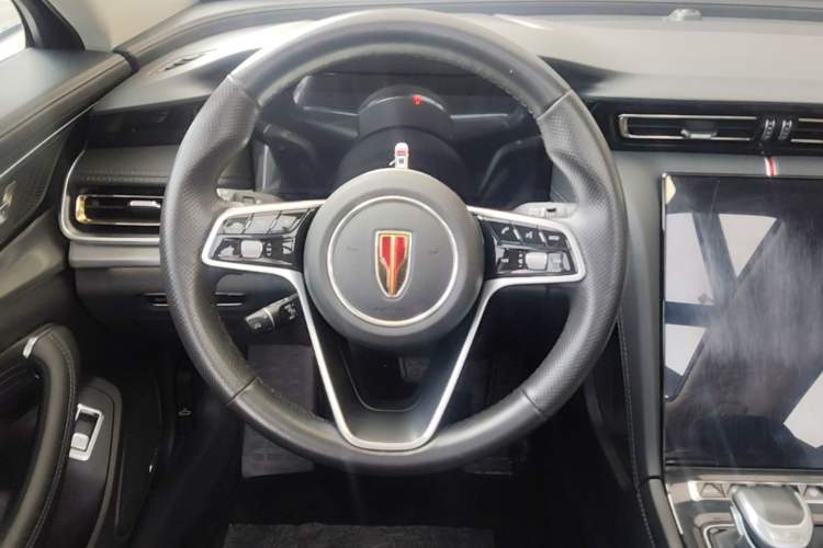 Used Hongqi H5 2023 2.0T Automatic Smart Connect Flagship Edition Steering Wheel