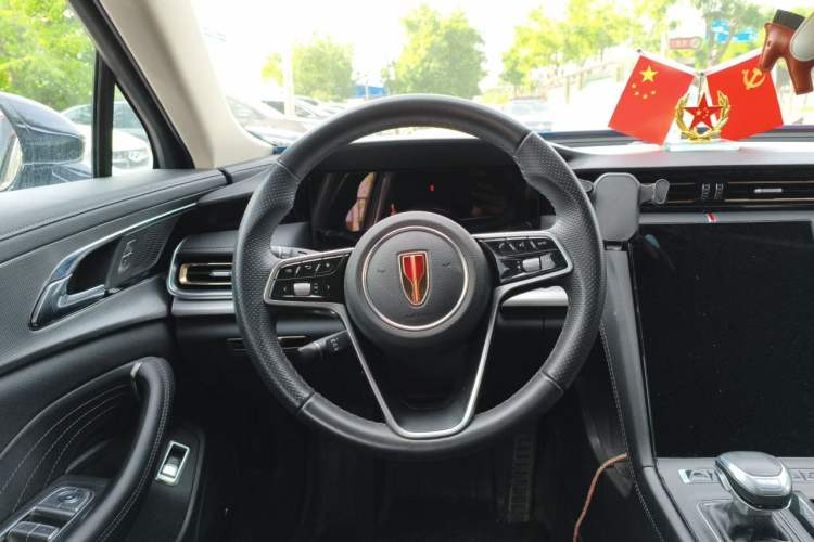 Used Hongqi H5 2023 2.0T Automatic Smart Connect Flagship Edition Steering Wheel