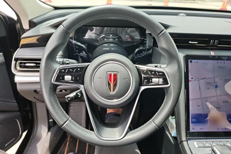 Used Hongqi H5 2023 2.0T Automatic Smart Connect Flagship Edition Steering Wheel
