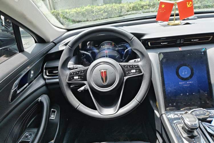 Used Hongqi H5 2023 2.0T Automatic Smart Connect Flagship Edition Steering Wheel
