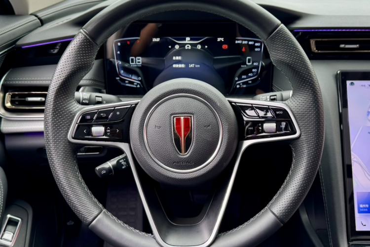 Used Hongqi H5 2023 2.0T Automatic Smart Connect Flagship Edition Steering Wheel