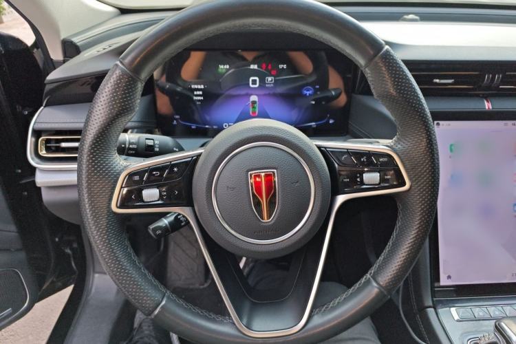 Used Hongqi H5 2023 2.0T Automatic Smart Connect Flagship Edition Steering Wheel