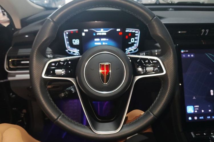 Used Hongqi H5 2023 2.0T Automatic Smart Connect Flagship Edition Steering Wheel
