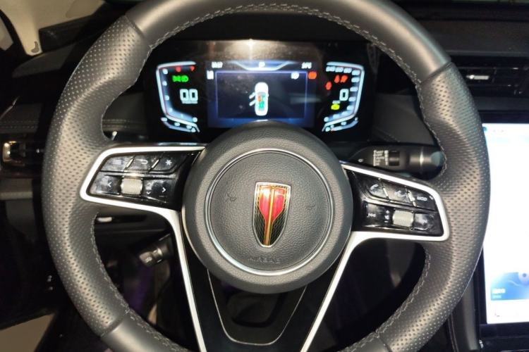 Used Hongqi H5 2023 2.0T Automatic Smart Connect Flagship Edition Steering Wheel