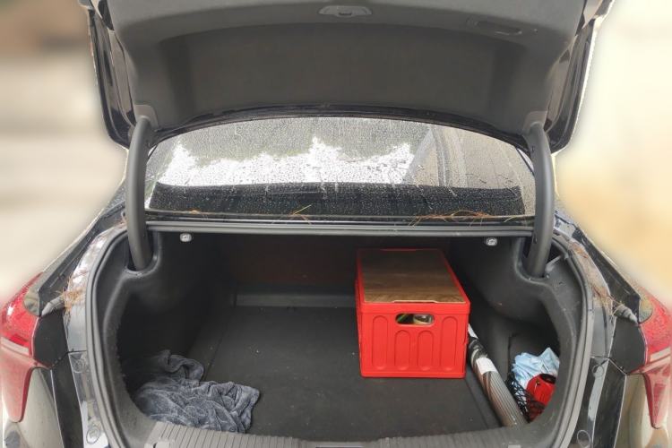 Used Hongqi H5 2023 2.0T Automatic Smart Connect Flagship Edition Trunk