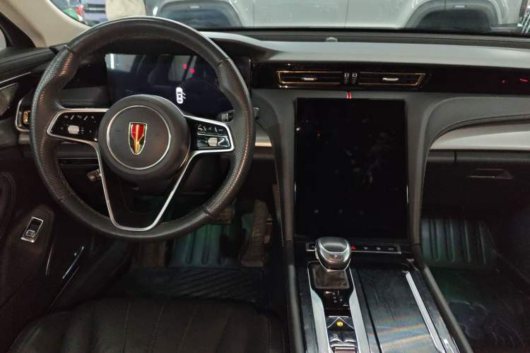Used Hongqi H5 2023 1.5T HEV Smart Connect Flagship Edition Center Console