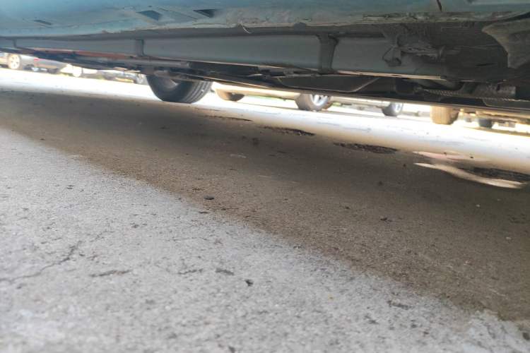Used Hongqi H5 2023 1.5T HEV Smart Connect Flagship Edition Chassis Front Right