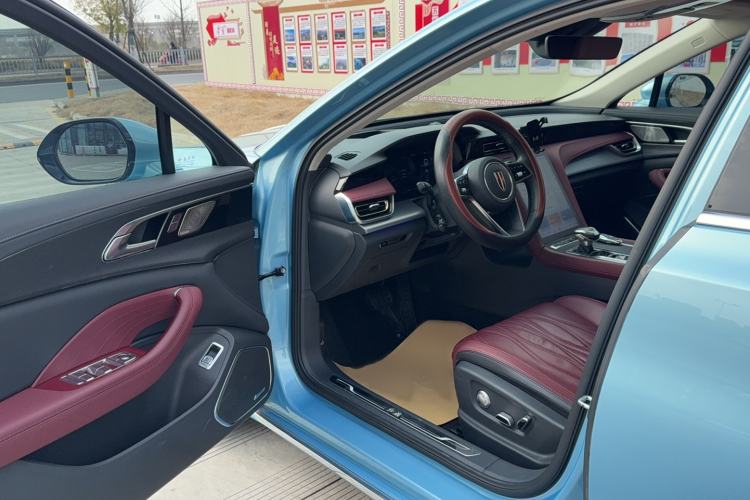Used Hongqi H5 2023 2.0T Automatic Smart Connect Flagship Edition Driver Seat