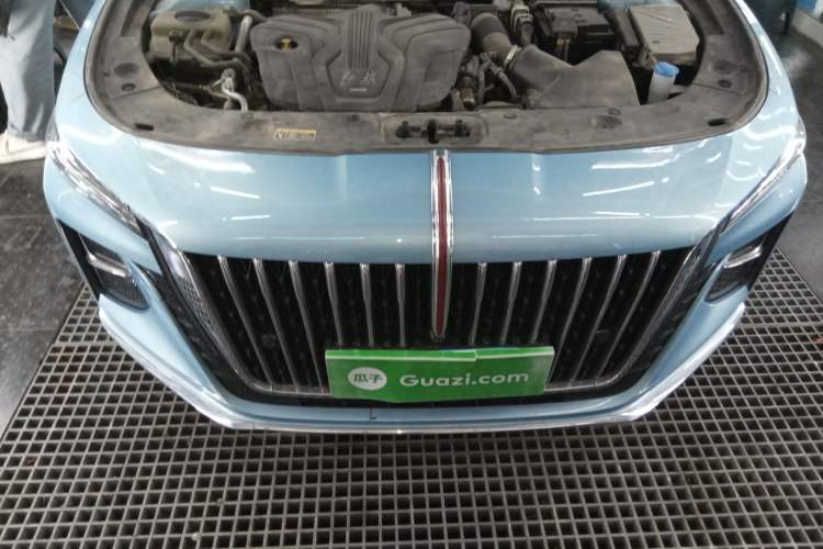 Used Hongqi H5 2023 2.0T Automatic Smart Connect Flagship Edition Engine Bay
