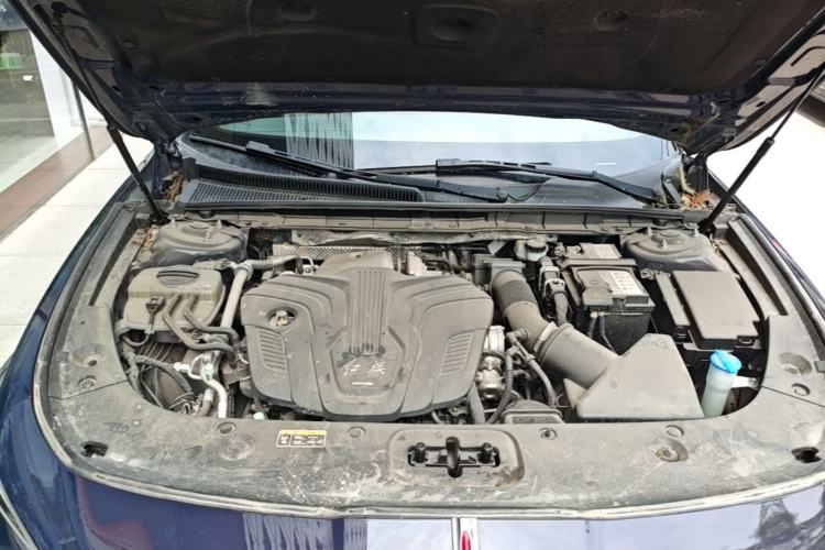 Used Hongqi H5 2023 2.0T Automatic Smart Connect Flagship Edition Engine Bay