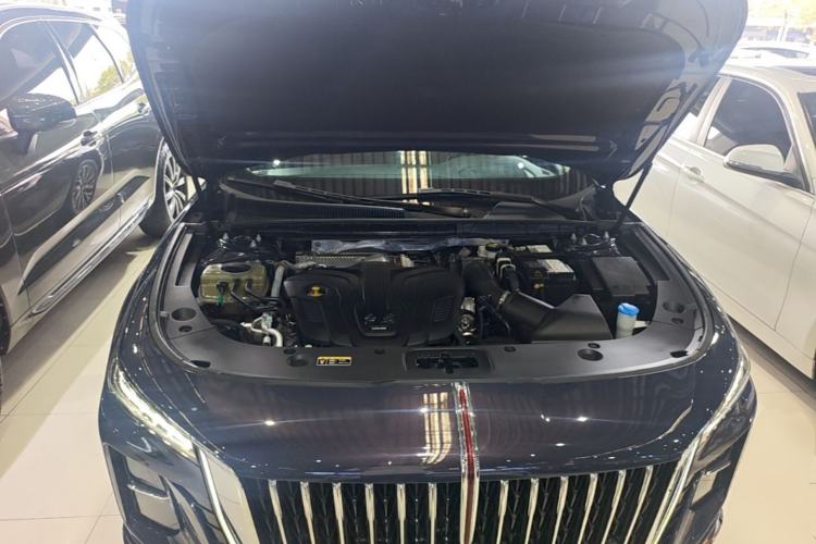Used Hongqi H5 2023 2.0T Automatic Smart Connect Flagship Edition Engine Bay