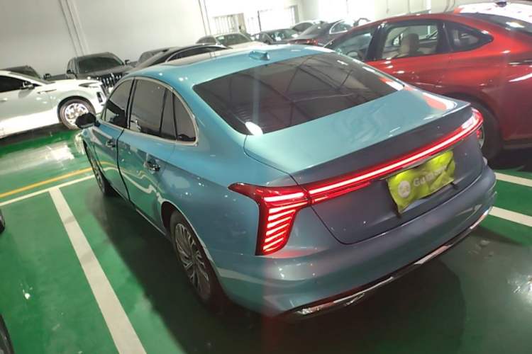 Used Hongqi H5 2023 1.5T HEV Smart Connect Flagship Edition Exterior 2