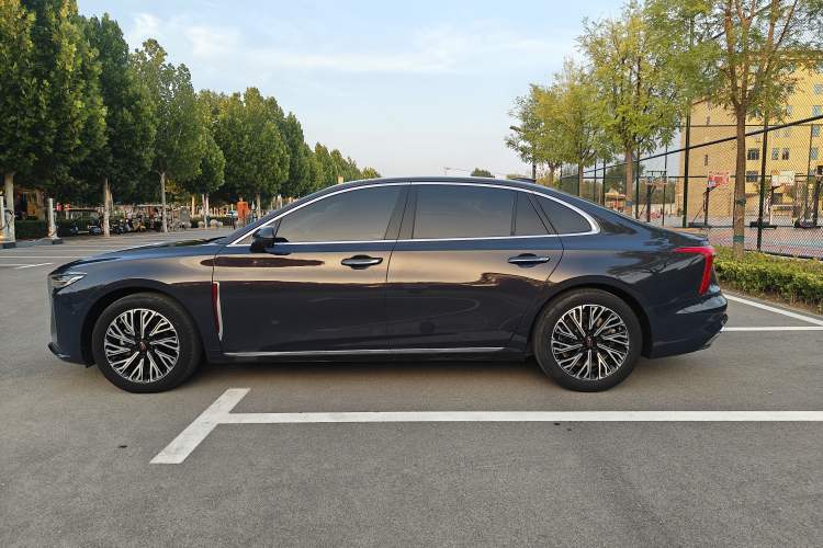 Used Hongqi H5 2023 2.0T Automatic Smart Connect Flagship Edition Exterior 3
