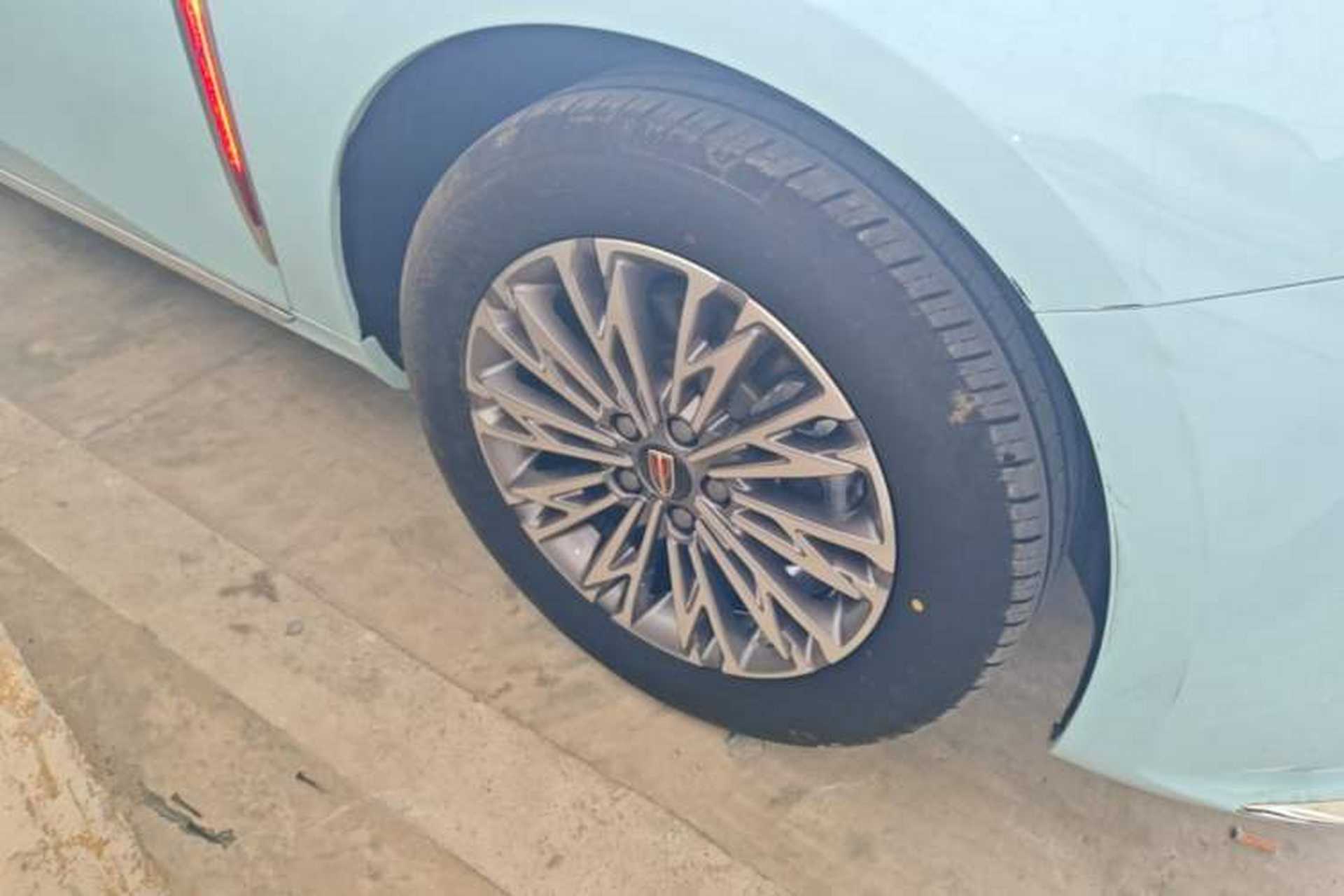 Used Hongqi H5 2023 2.0T Automatic Smart Connect Flagship Edition Exterior 4