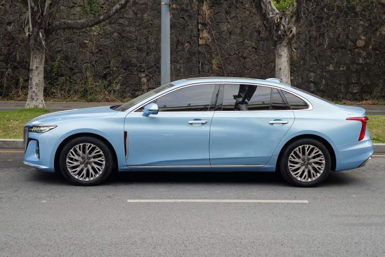 Used Hongqi H5 2023 2.0T Automatic Smart Connect Flagship Edition Exterior 6