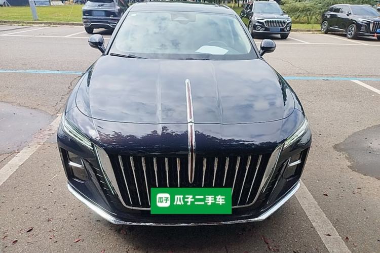 Used Hongqi H5 2023 2.0T Automatic Smart Connect Flagship Edition Front