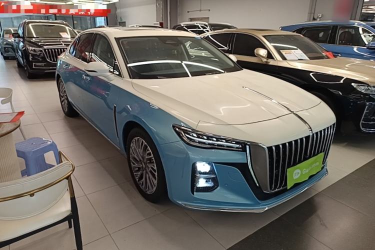 Used Hongqi H5 2023 2.0T Automatic Smart Connect Flagship Edition Front Right 45 Deg