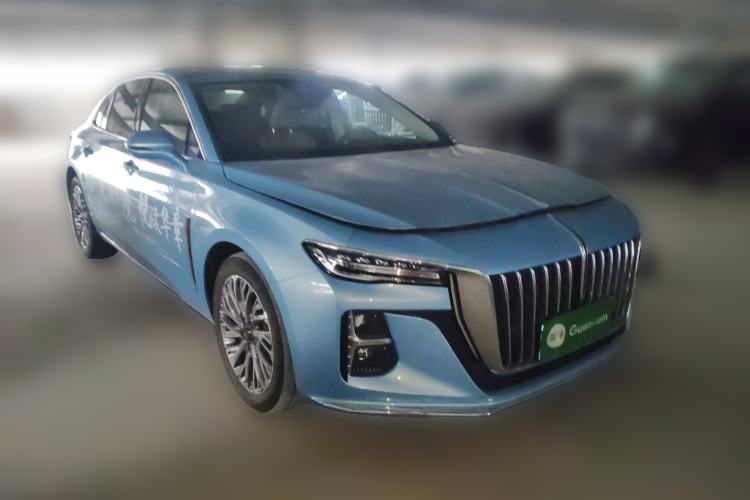 Used Hongqi H5 2023 2.0T Automatic Smart Connect Flagship Edition Front Right 45 Deg