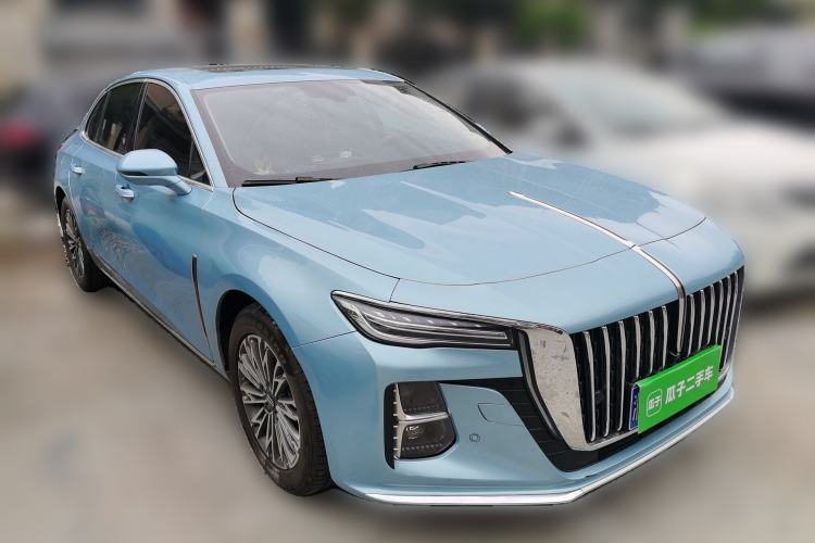 Used Hongqi H5 2023 1.5T DCT Smart Connect Flagship Edition Front Right 45 Deg