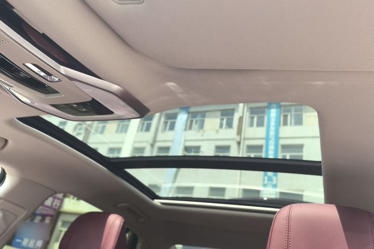 Used Hongqi H5 2023 2.0T Automatic Smart Connect Flagship Edition Headliner