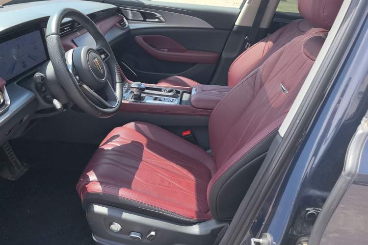 Used Hongqi H5 2023 2.0T Automatic Smart Connect Flagship Edition Interior 1