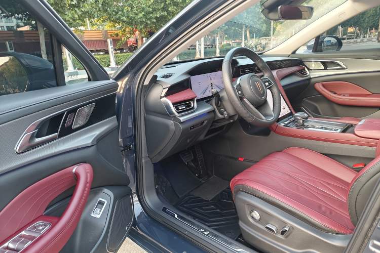 Used Hongqi H5 2023 2.0T Automatic Smart Connect Flagship Edition Interior 1