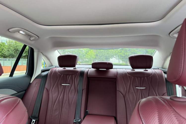 Used Hongqi H5 2023 2.0T Automatic Smart Connect Flagship Edition Interior 12