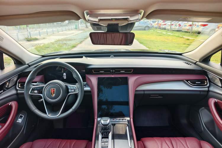 Used Hongqi H5 2023 2.0T Automatic Smart Connect Flagship Edition Interior 3